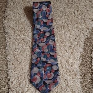 Italian Silk Abstract Patterned Men's Tie